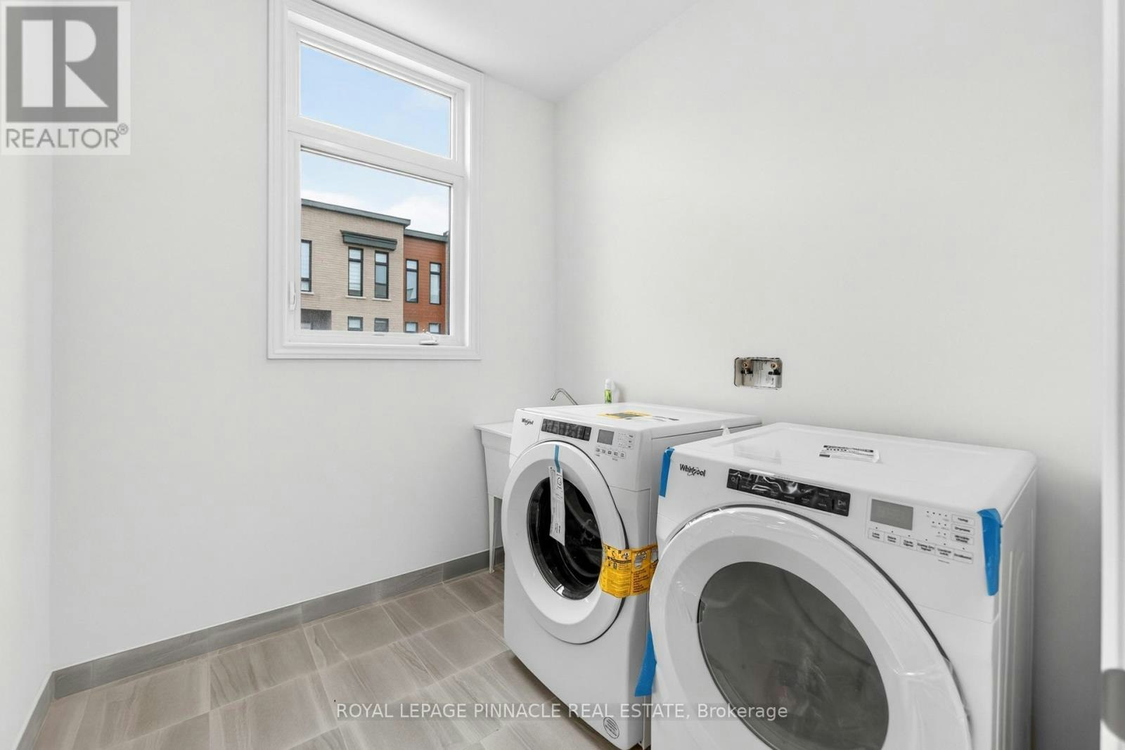 69 Inverary Crescent, Vaughan, ON, L4H 5G8 - 27
