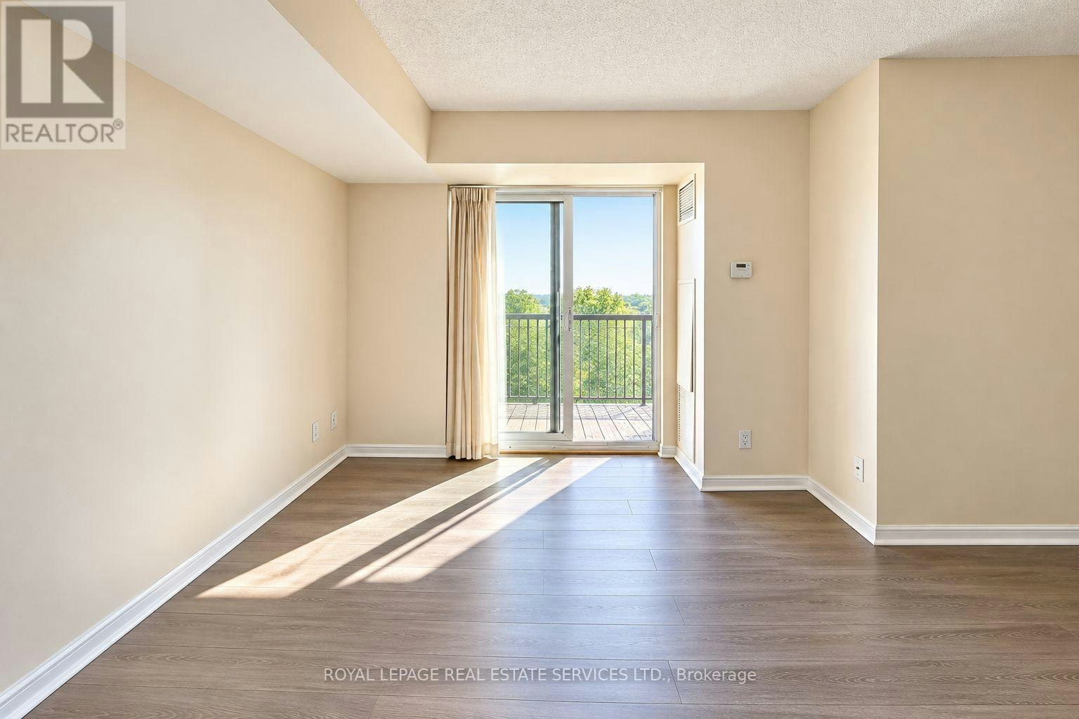 1005-4 Elsinore Path, Toronto, ON, M8V 4G7 - 11