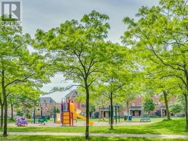 1005-4 Elsinore Path, Toronto, ON, M8V 4G7 - 35