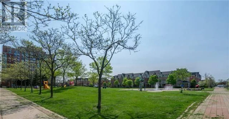 1005-4 Elsinore Path, Toronto, ON, M8V 4G7 - 33