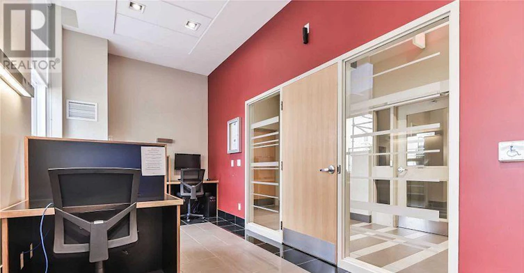 1005-4 Elsinore Path, Toronto, ON, M8V 4G7 - 28