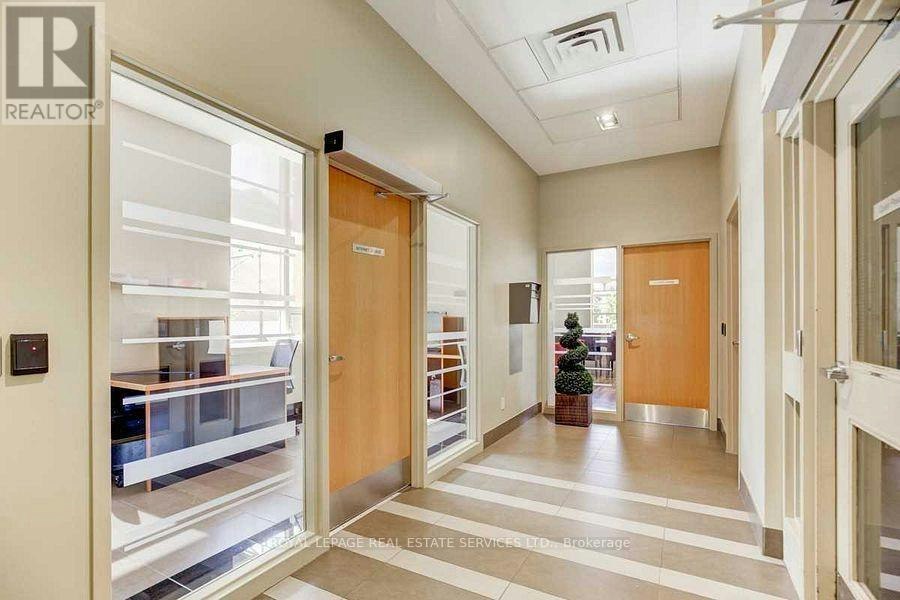 1005-4 Elsinore Path, Toronto, ON, M8V 4G7 - 27