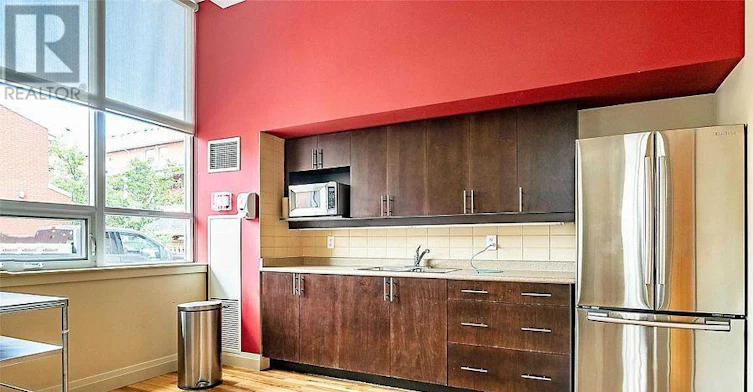 1005-4 Elsinore Path, Toronto, ON, M8V 4G7 - 26