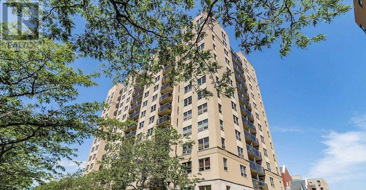 1005-4 Elsinore Path, Toronto, ON, M8V 4G7