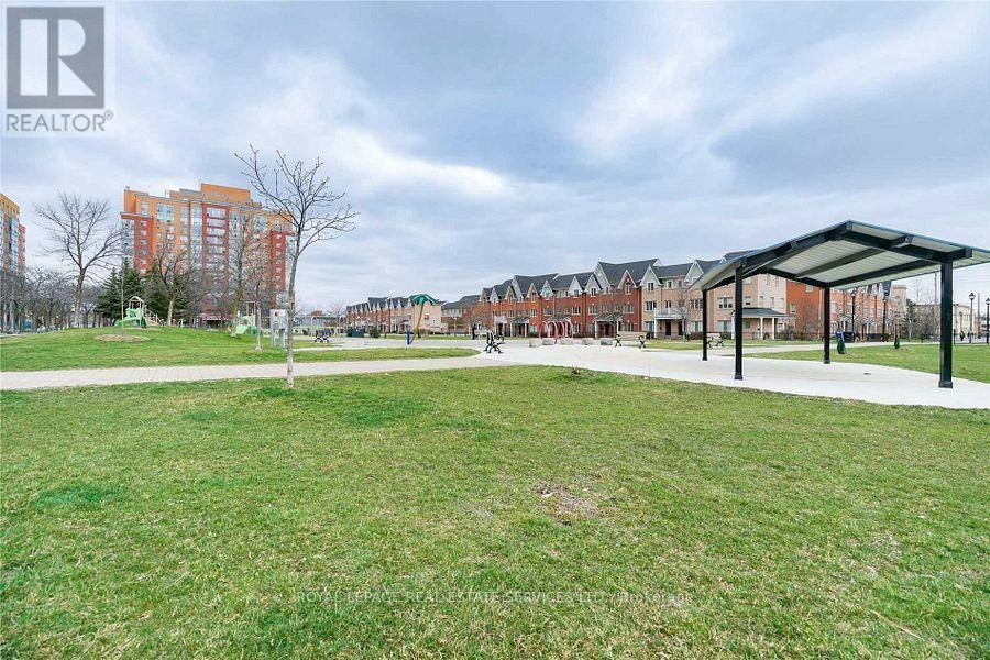1005-4 Elsinore Path, Toronto, ON, M8V 4G7 - 34