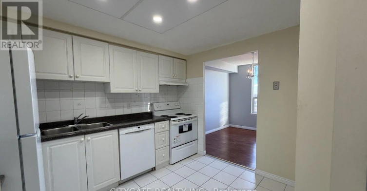 1111-135 Hillcrest Avenue, Mississauga, ON, L5B 4B1 - 12