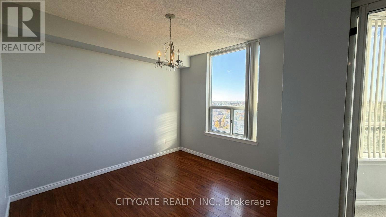 1111-135 Hillcrest Avenue, Mississauga, ON, L5B 4B1 - 10