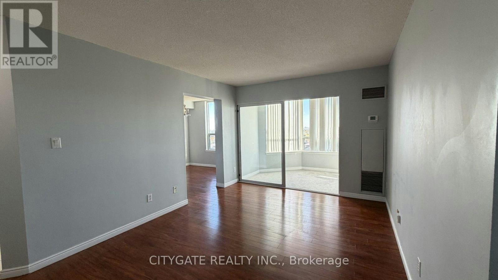 1111-135 Hillcrest Avenue, Mississauga, ON, L5B 4B1 - 7