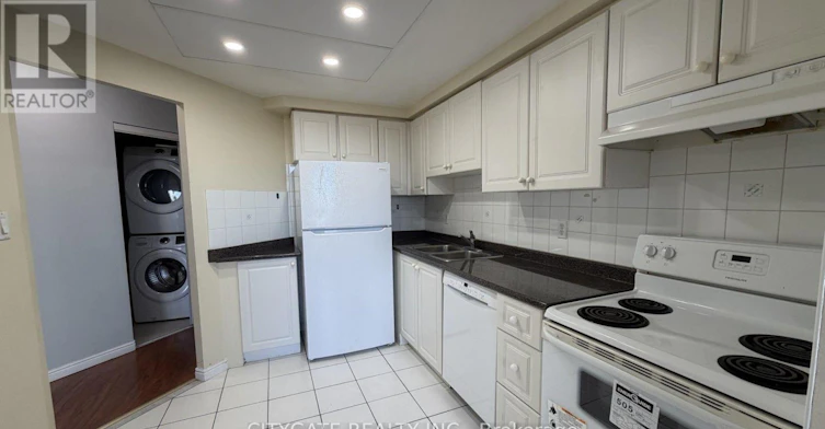 1111-135 Hillcrest Avenue, Mississauga, ON, L5B 4B1 - 13
