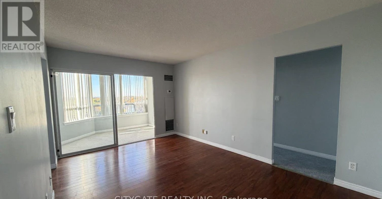 1111-135 Hillcrest Avenue, Mississauga, ON, L5B 4B1 - 6