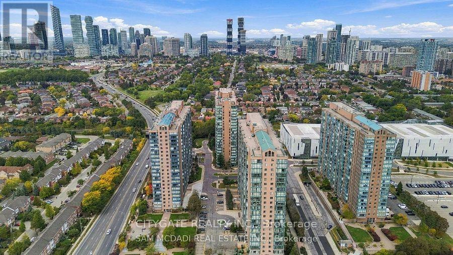 1111-135 Hillcrest Avenue, Mississauga, ON, L5B 4B1 - 2