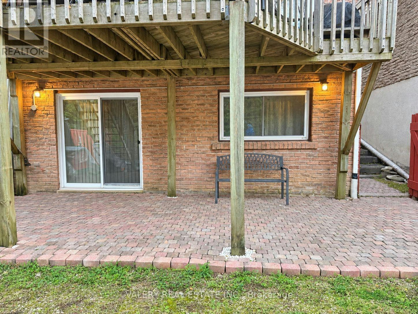 120 Royal Palm Drive, Brampton, ON, L6Z 1P7 - 2