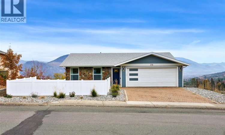 318 Gleneagles Drive