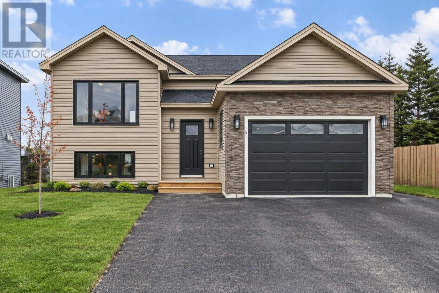 7 Prominence Place, Paradise, NL, A1L 4M4