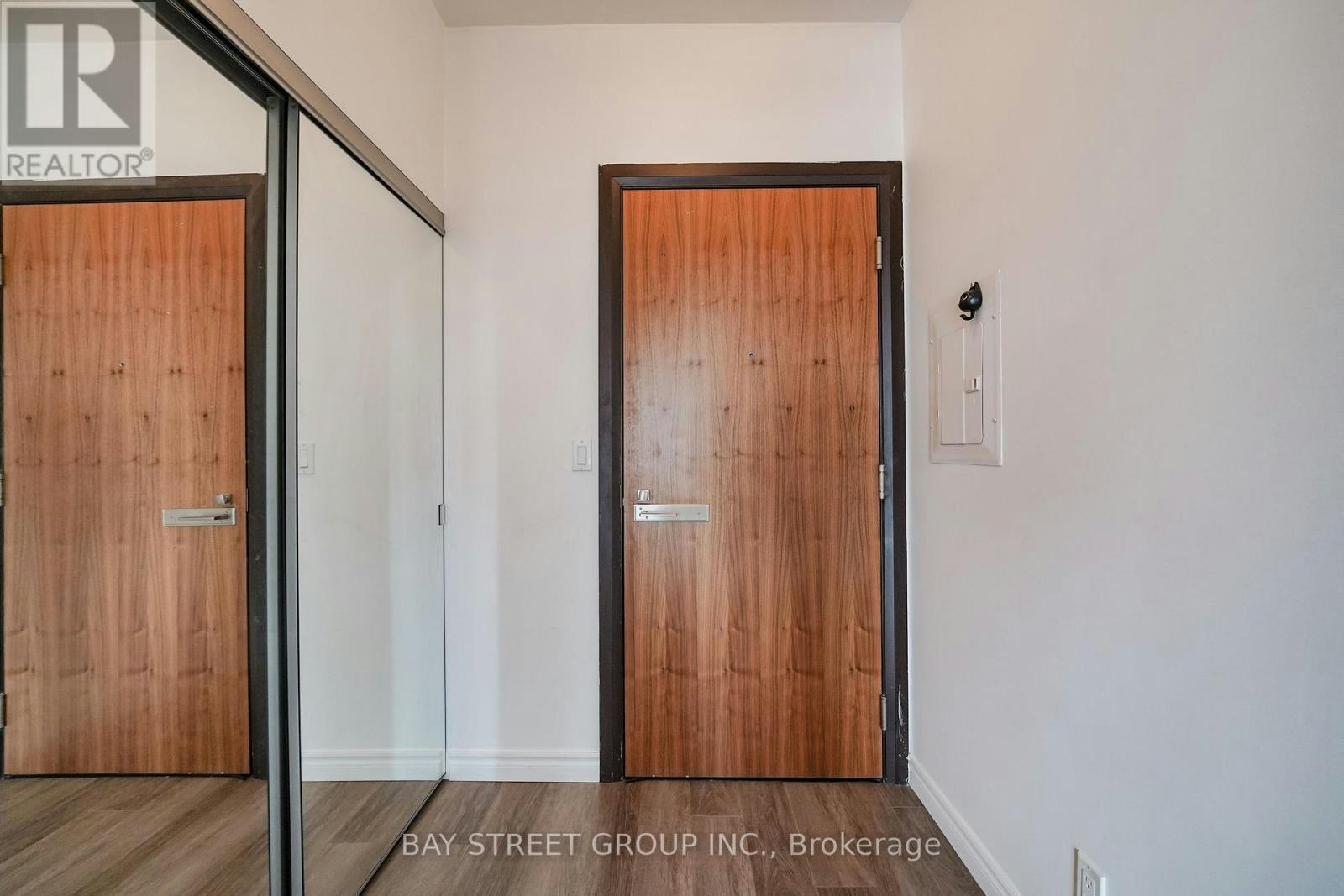 2005-500 Sherbourne Street, Toronto, ON, M4X 1L1 - 3