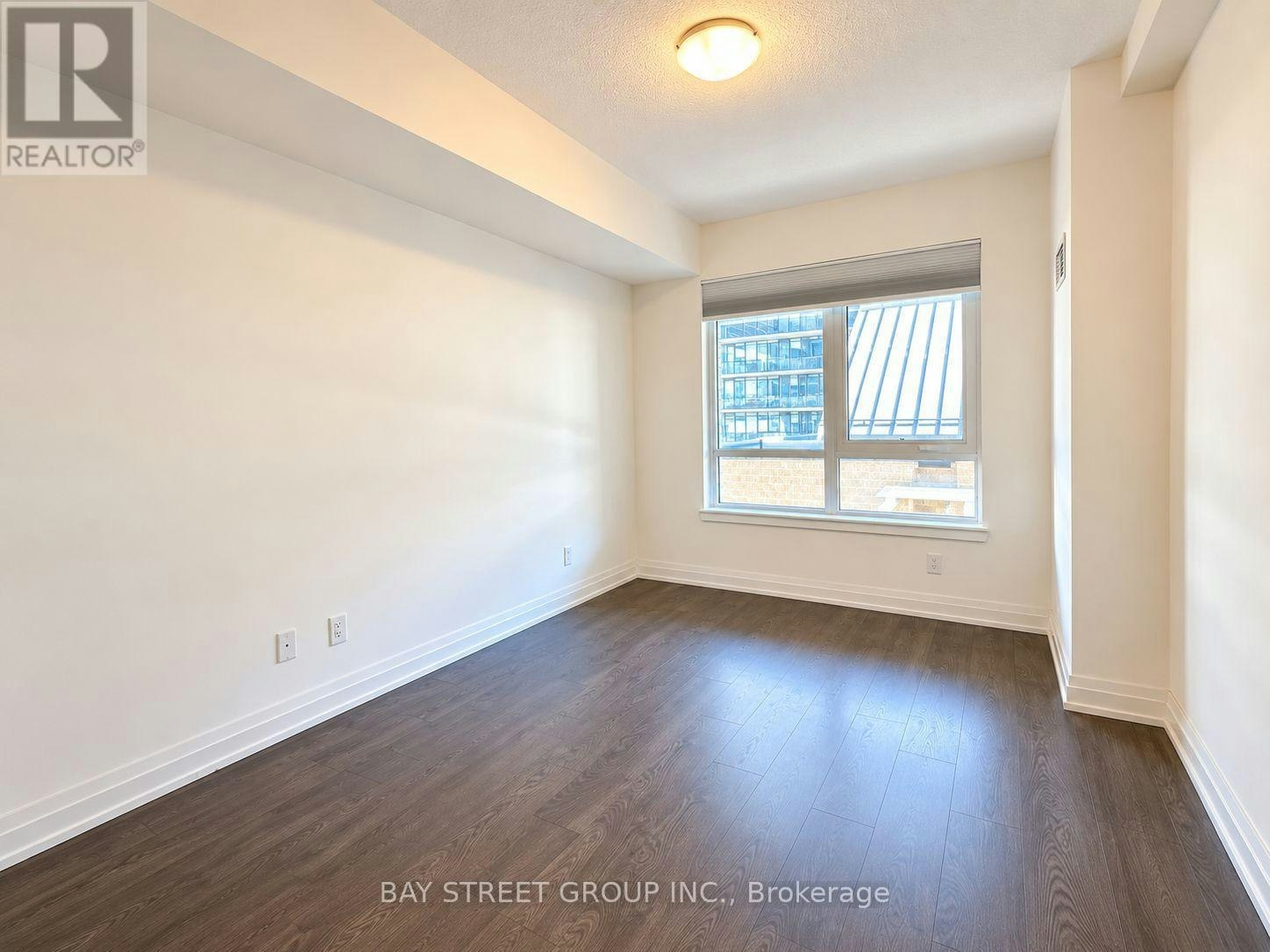 302-591 Sheppard Avenue E, Toronto, ON, M2K 0G2 - 16