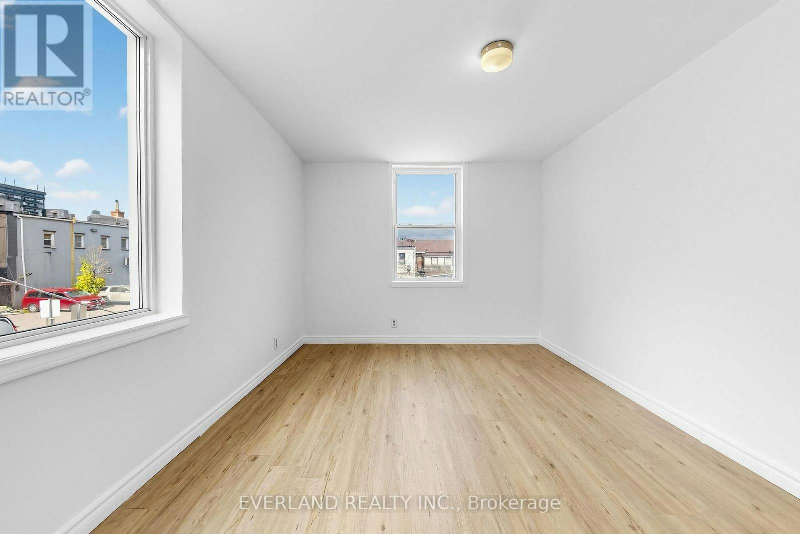 B-20 King Street E, Oshawa, ON, L1G 4Y5 - 8