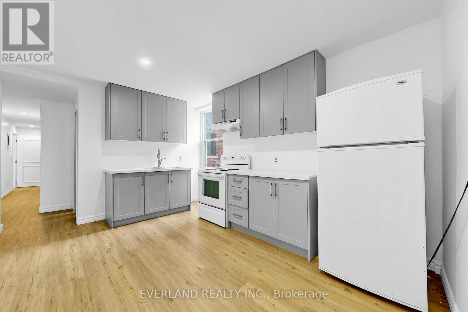 B-20 King Street E, Oshawa, ON, L1G 4Y5 - 3