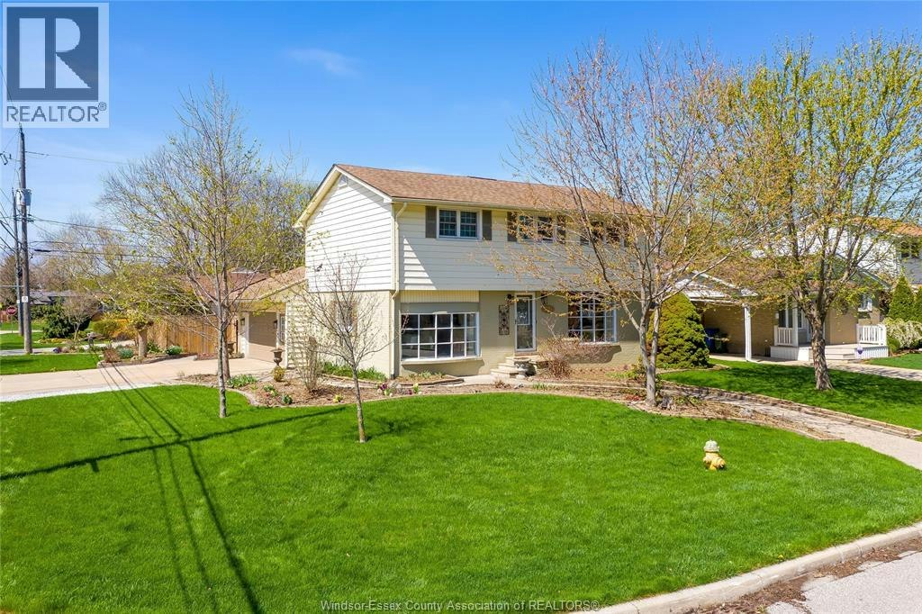 391 Betty Drive, Windsor, ON, N8S 3W9