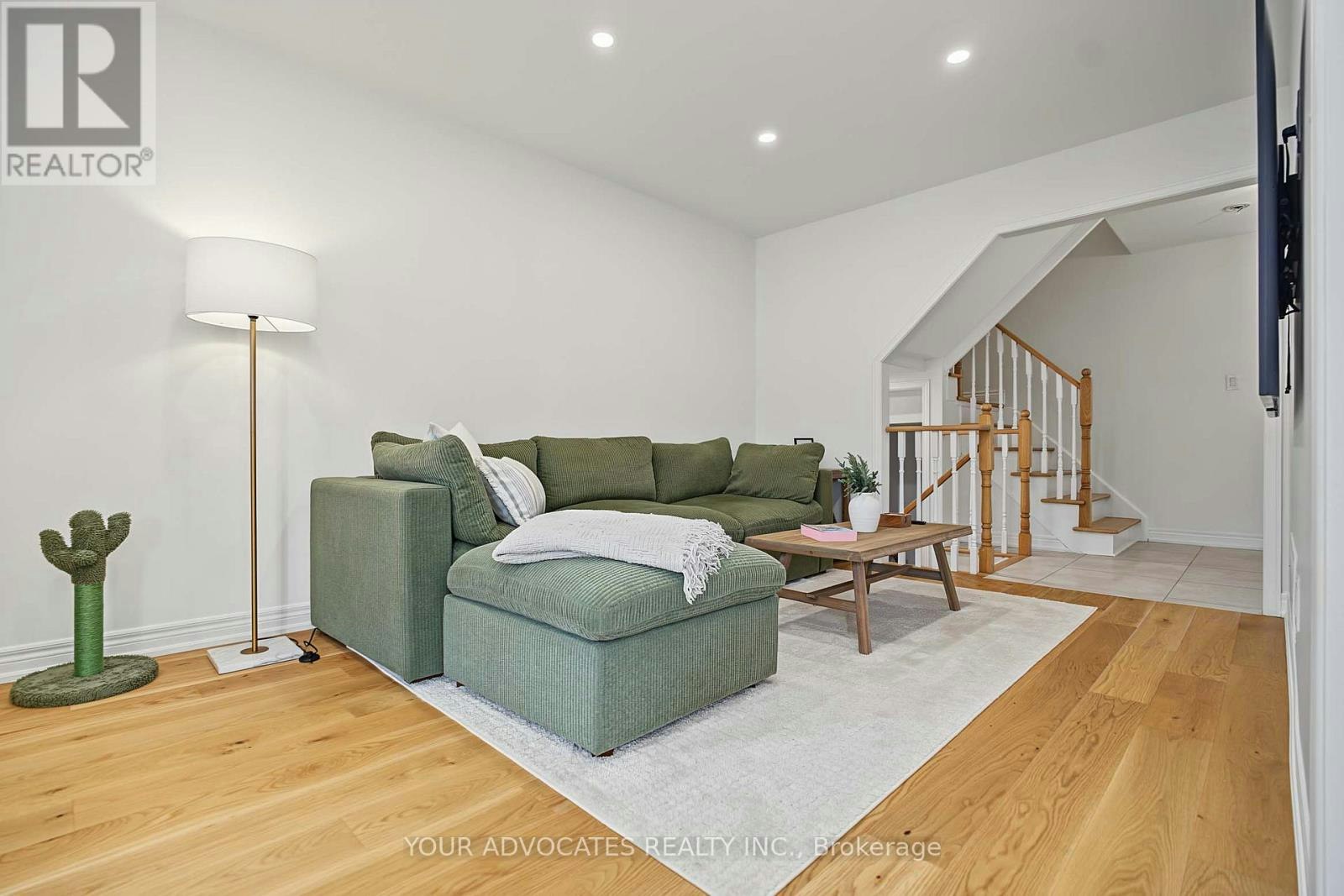 14 La Neve Avenue, Vaughan, ON, L4H 1N9 - 12