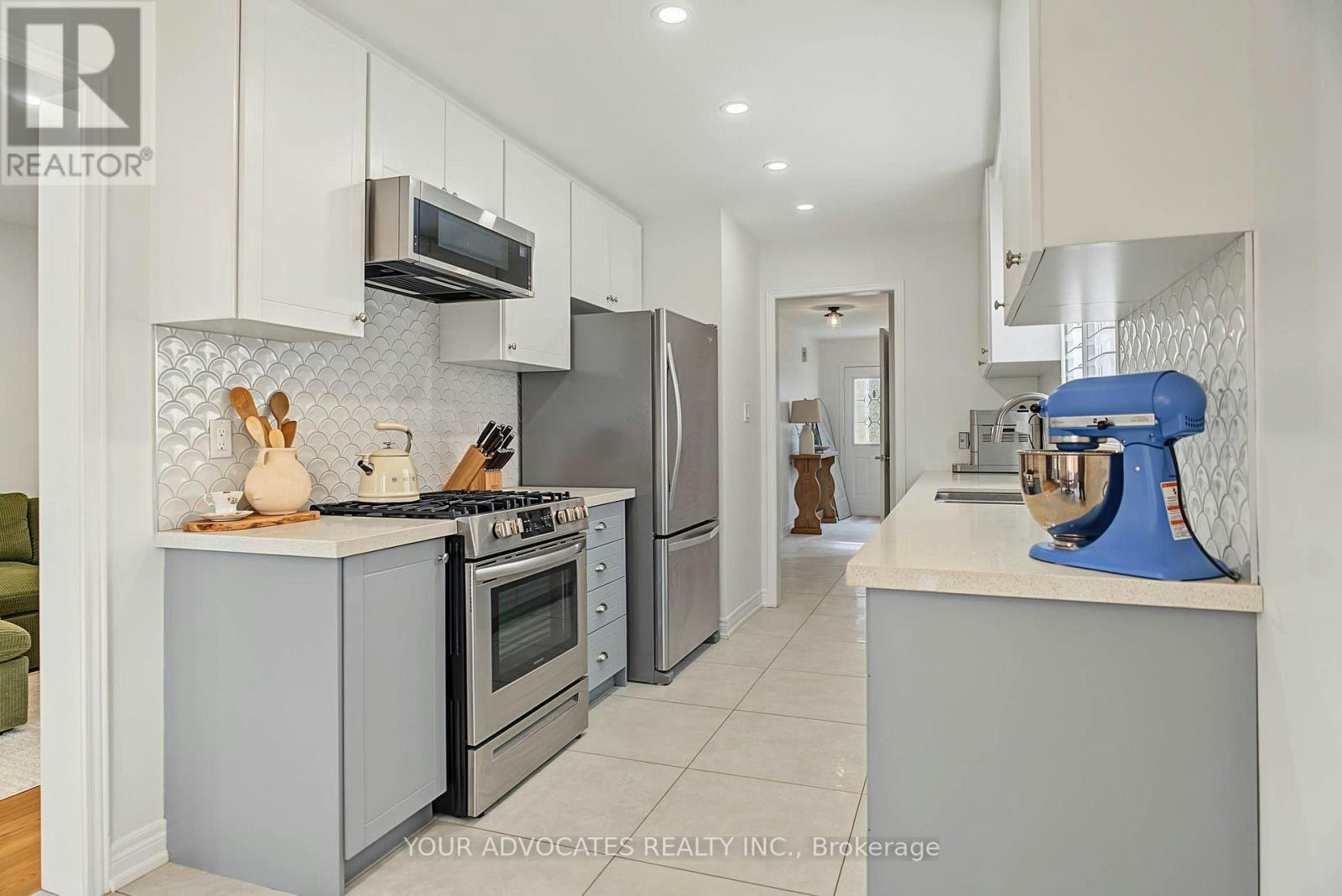 14 La Neve Avenue, Vaughan, ON, L4H 1N9 - 7