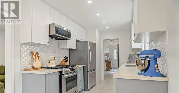 14 La Neve Avenue, Vaughan, ON, L4H 1N9 - 7
