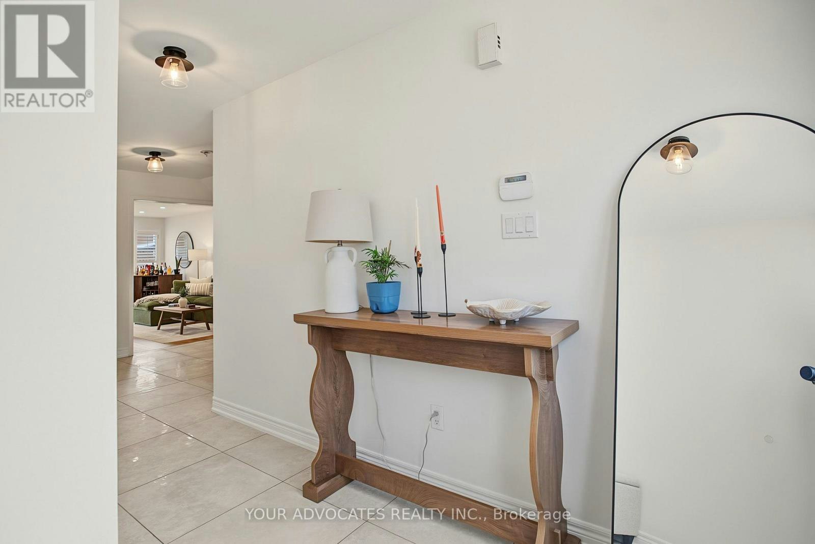 14 La Neve Avenue, Vaughan, ON, L4H 1N9 - 4