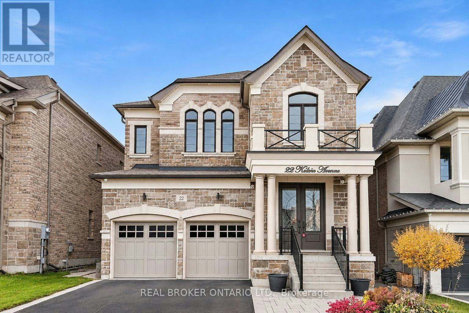 22 Kaleia Avenue, Aurora, ON, L4G 3X4