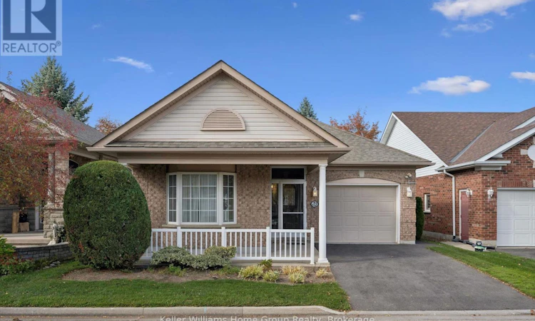 20 Beechlawn Boulevard