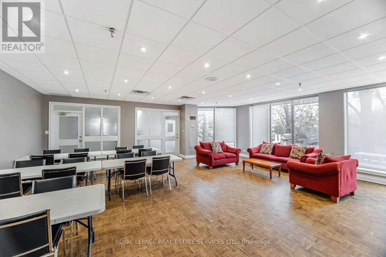 306-8 Lisa Street, Brampton, ON, L6T 4S6 - 44