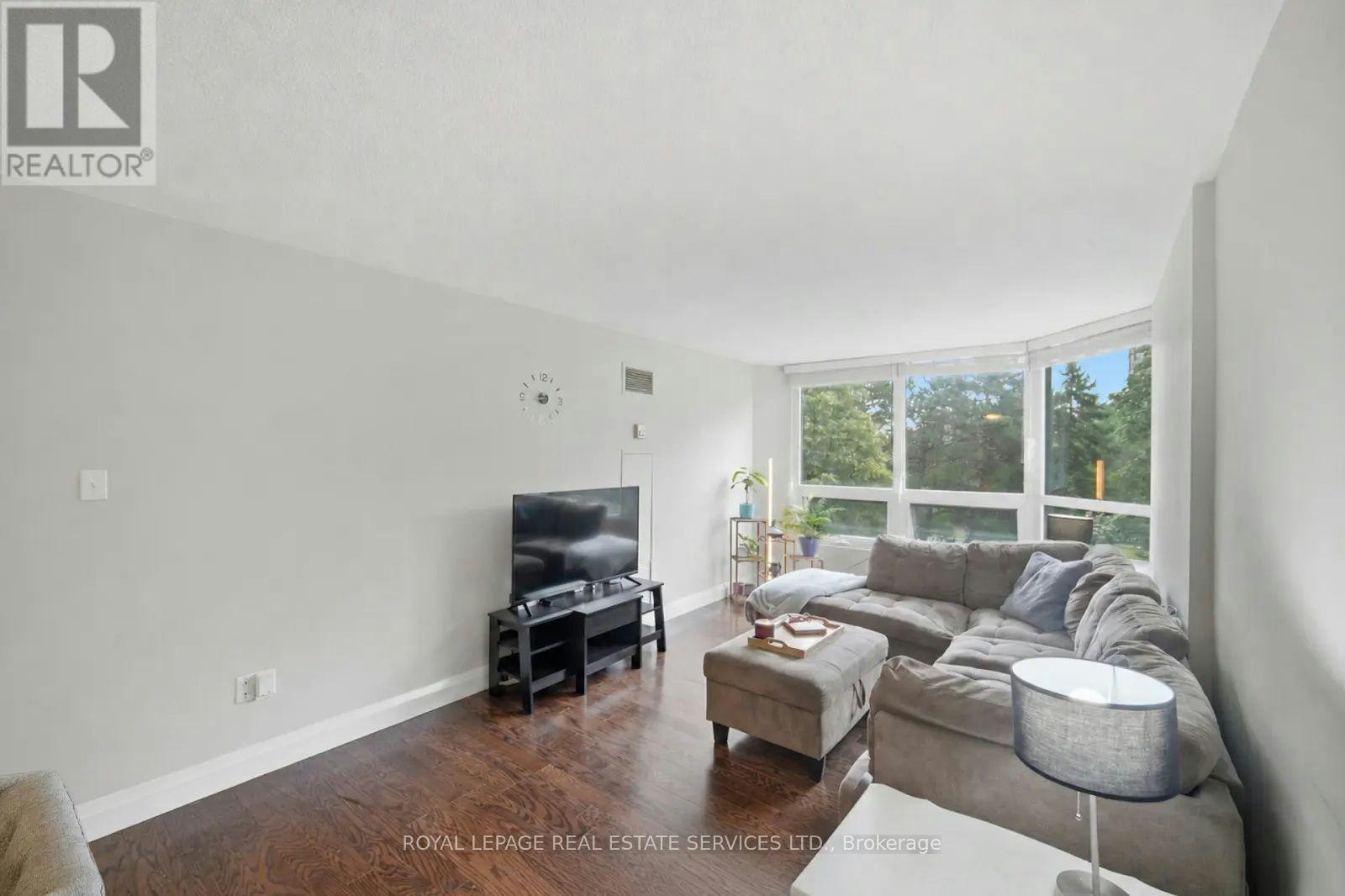 306-8 Lisa Street, Brampton, ON, L6T 4S6 - 15