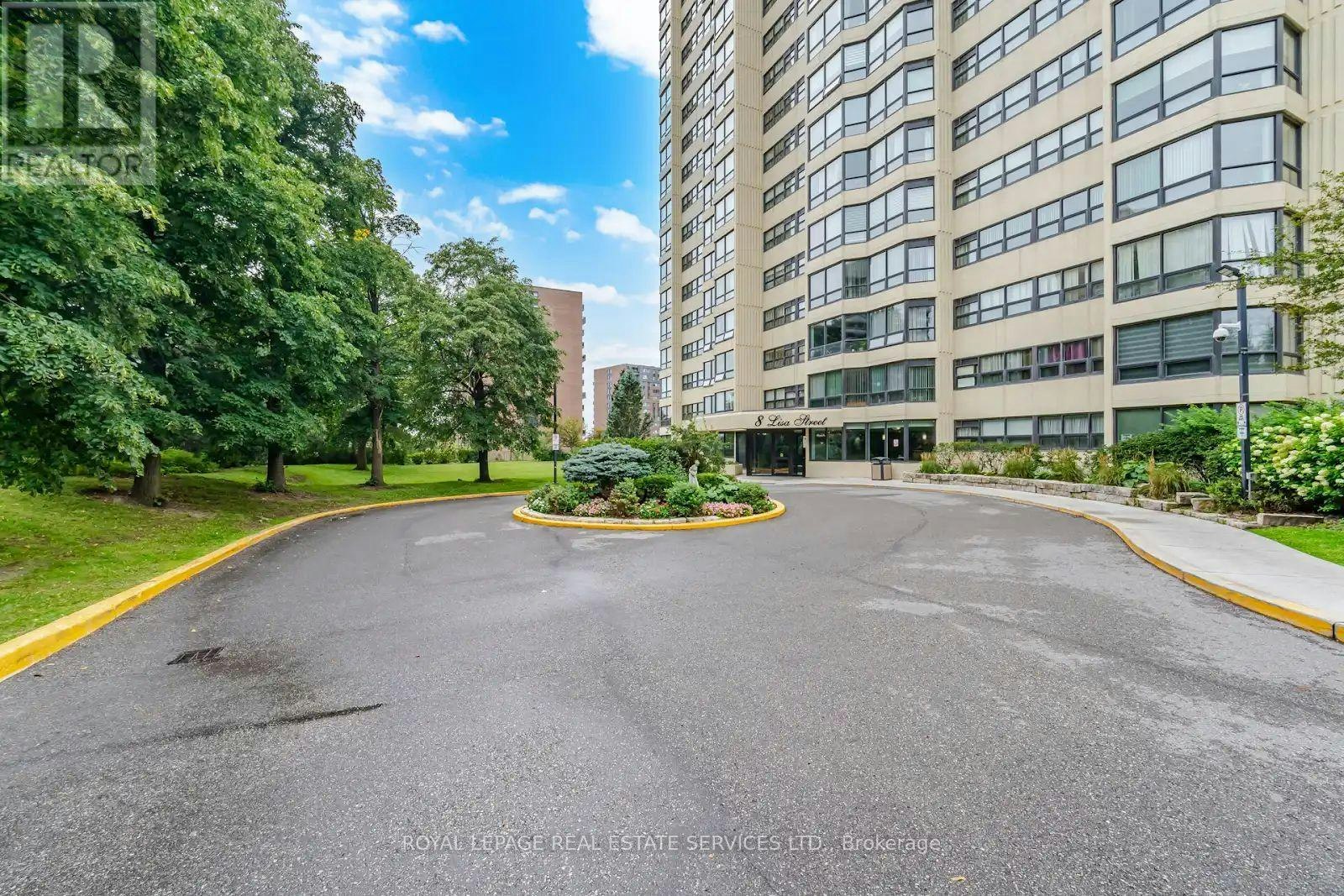 306-8 Lisa Street, Brampton, ON, L6T 4S6 - 2