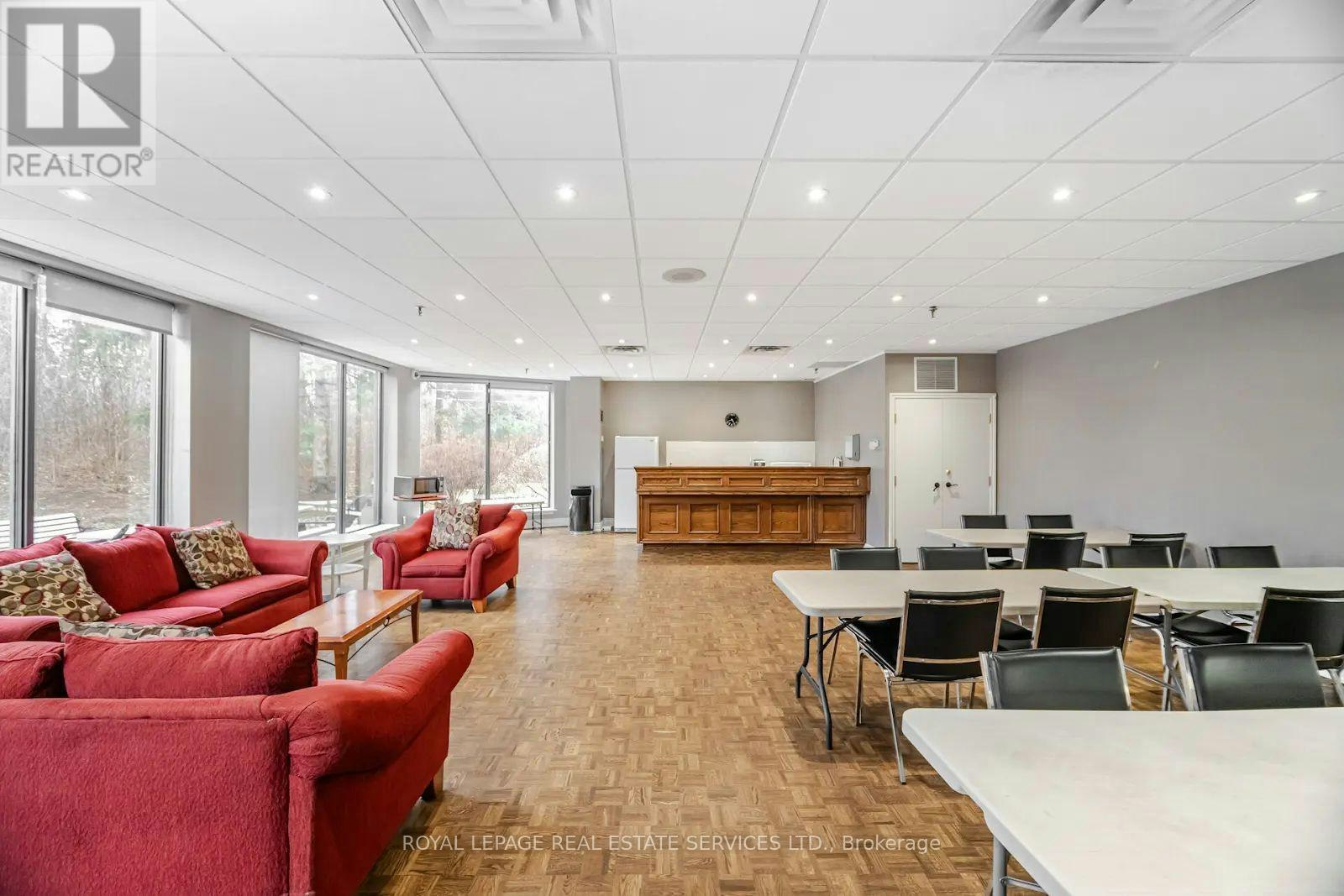 306-8 Lisa Street, Brampton, ON, L6T 4S6 - 43