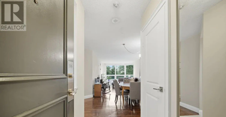 306-8 Lisa Street, Brampton, ON, L6T 4S6 - 4