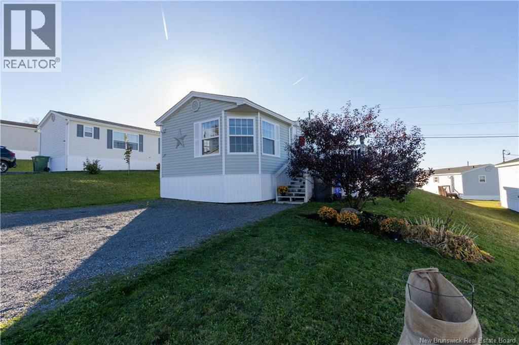 27 Senator Drive, Fredericton, NB, E3C 1L8
