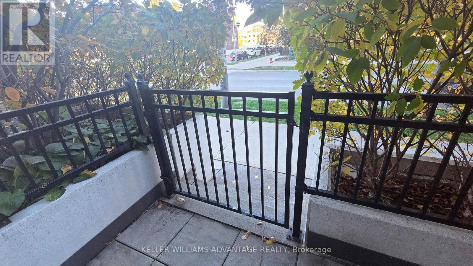103-260 Sackville Street, Toronto, ON, M5A 0B3 - 13