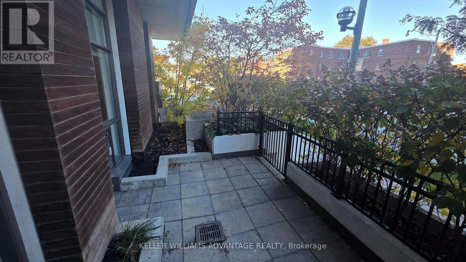 103-260 Sackville Street, Toronto, ON, M5A 0B3 - 12