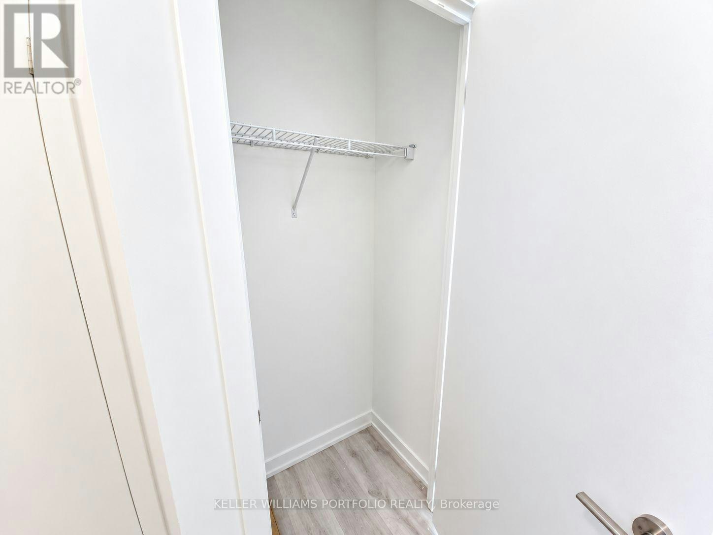 3408 Furnished 8 Olympic Garden Drive, Toronto, ON, M2M 0B9 - 4