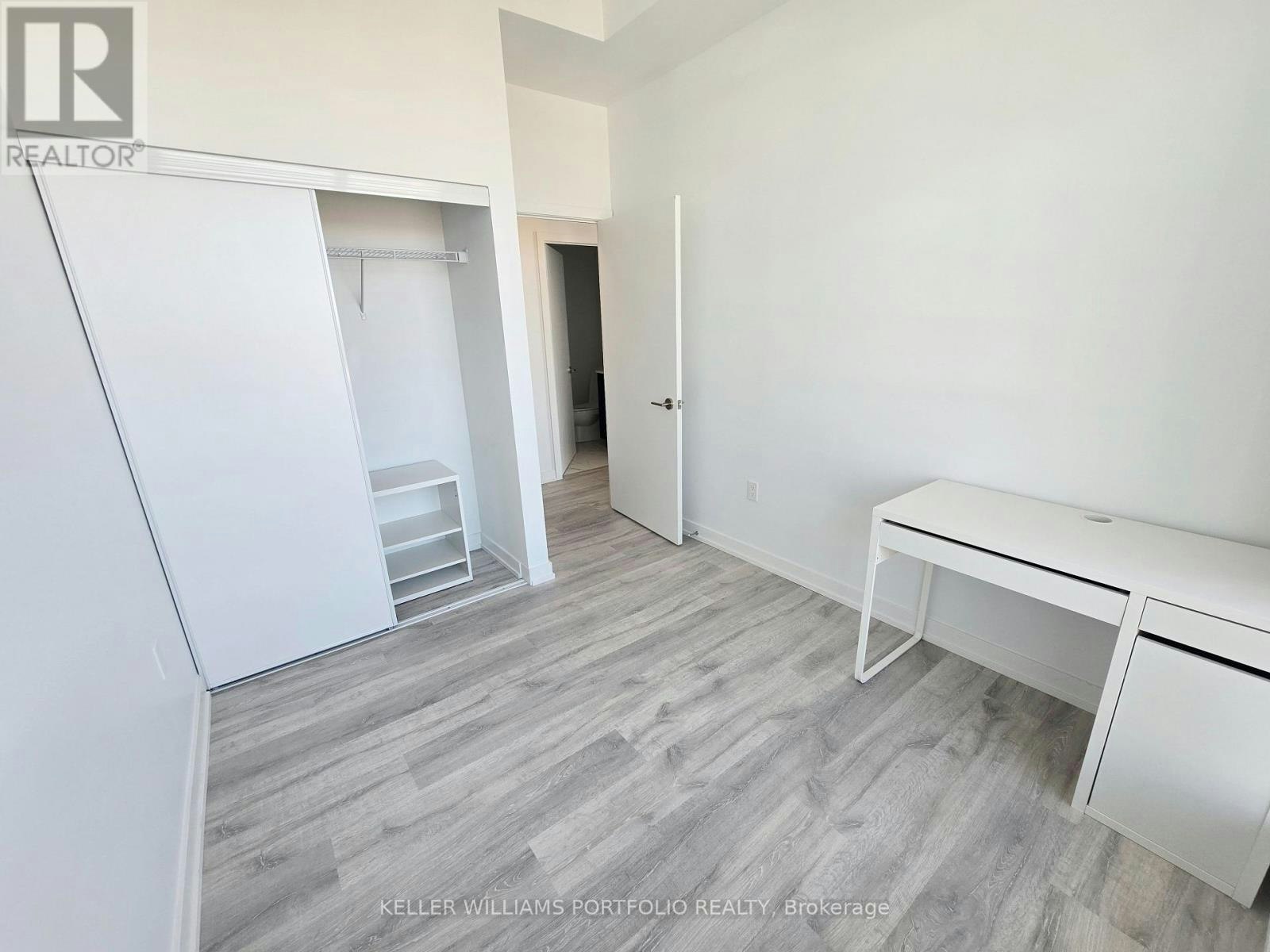 3408 Furnished 8 Olympic Garden Drive, Toronto, ON, M2M 0B9 - 16