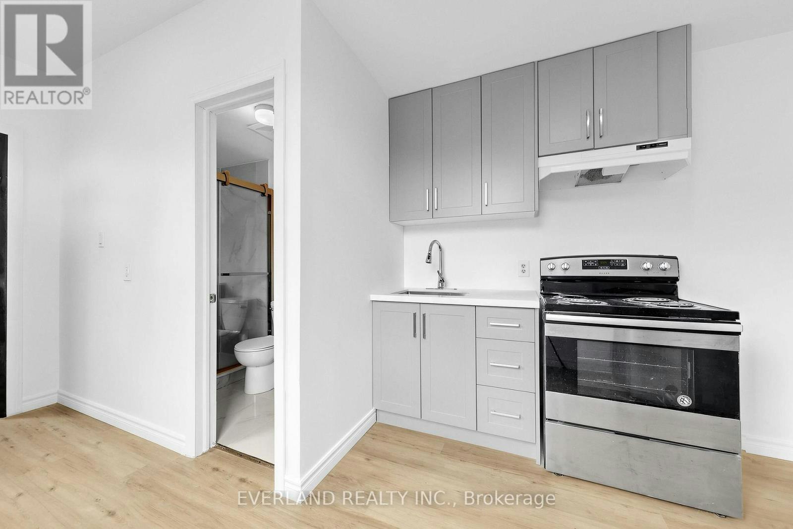C-20 King Street E, Oshawa, ON, L1G 4Y5 - 3