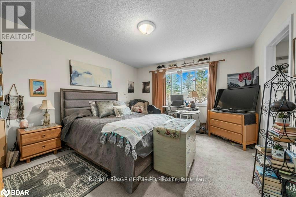 133 Thrushwood Drive, Barrie, ON, L4N 0Z1 - 13