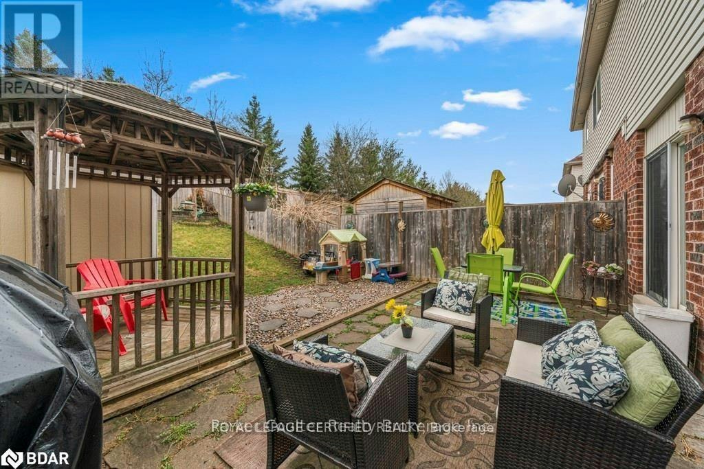 133 Thrushwood Drive, Barrie, ON, L4N 0Z1 - 6