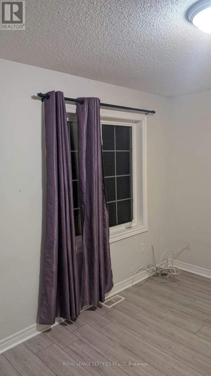 133 Thrushwood Drive, Barrie, ON, L4N 0Z1 - 21