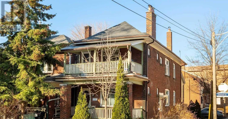 BASEMENT-11B Wanda Road, Toronto, ON, M6P 1C4