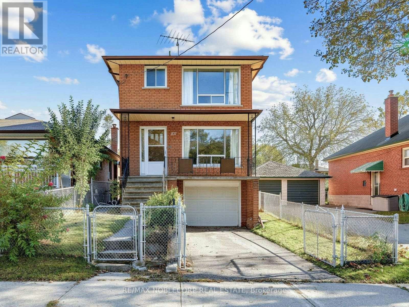 157 Hallmark Avenue, Toronto, ON, M8W 4K9
