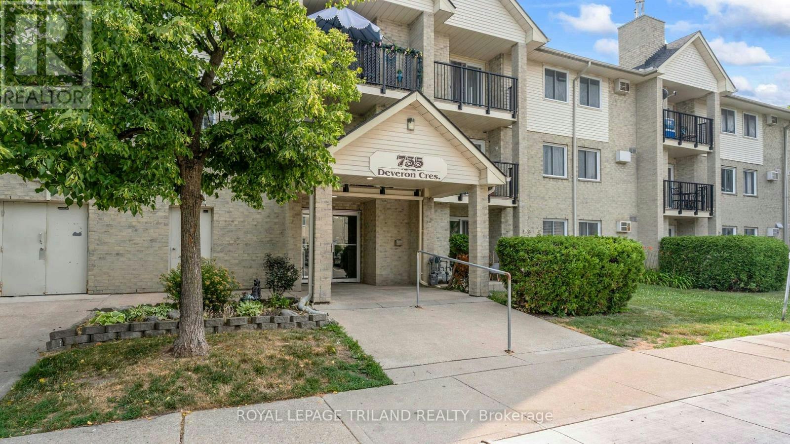 116-735 Deveron Crescent, London, ON, N5Z 4X8