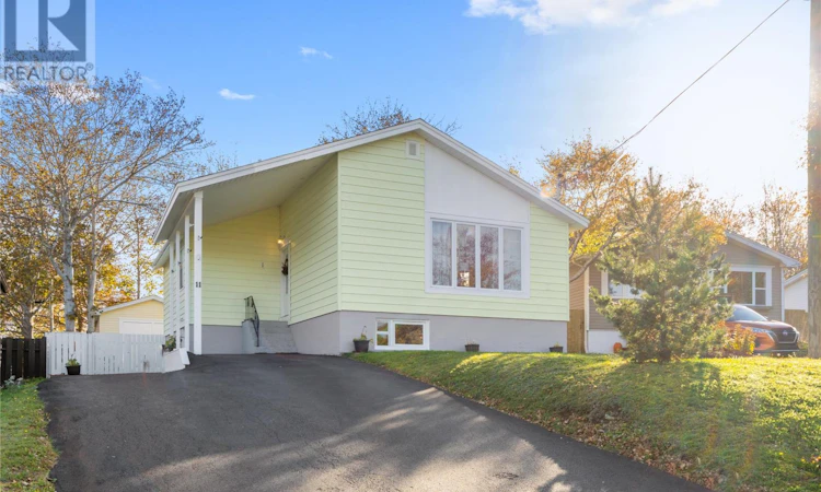 11 Valleyview Avenue