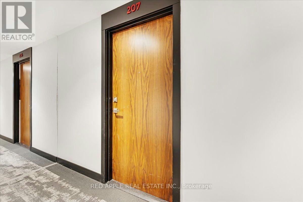 207-30 Baseball Place, Toronto, ON, M4M 0E8 - 4