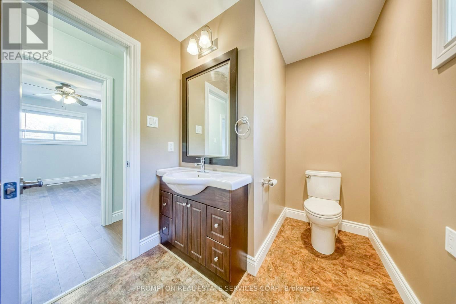 19786 Yonge Street, East Gwillimbury, ON, L9N 1A9 - 21
