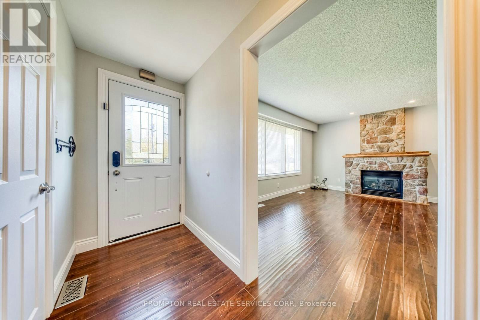 19786 Yonge Street, East Gwillimbury, ON, L9N 1A9 - 3